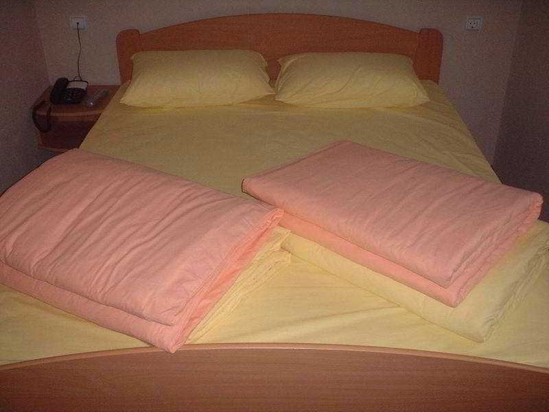 קראלג'בו Hotel Djerdan מראה חיצוני תמונה